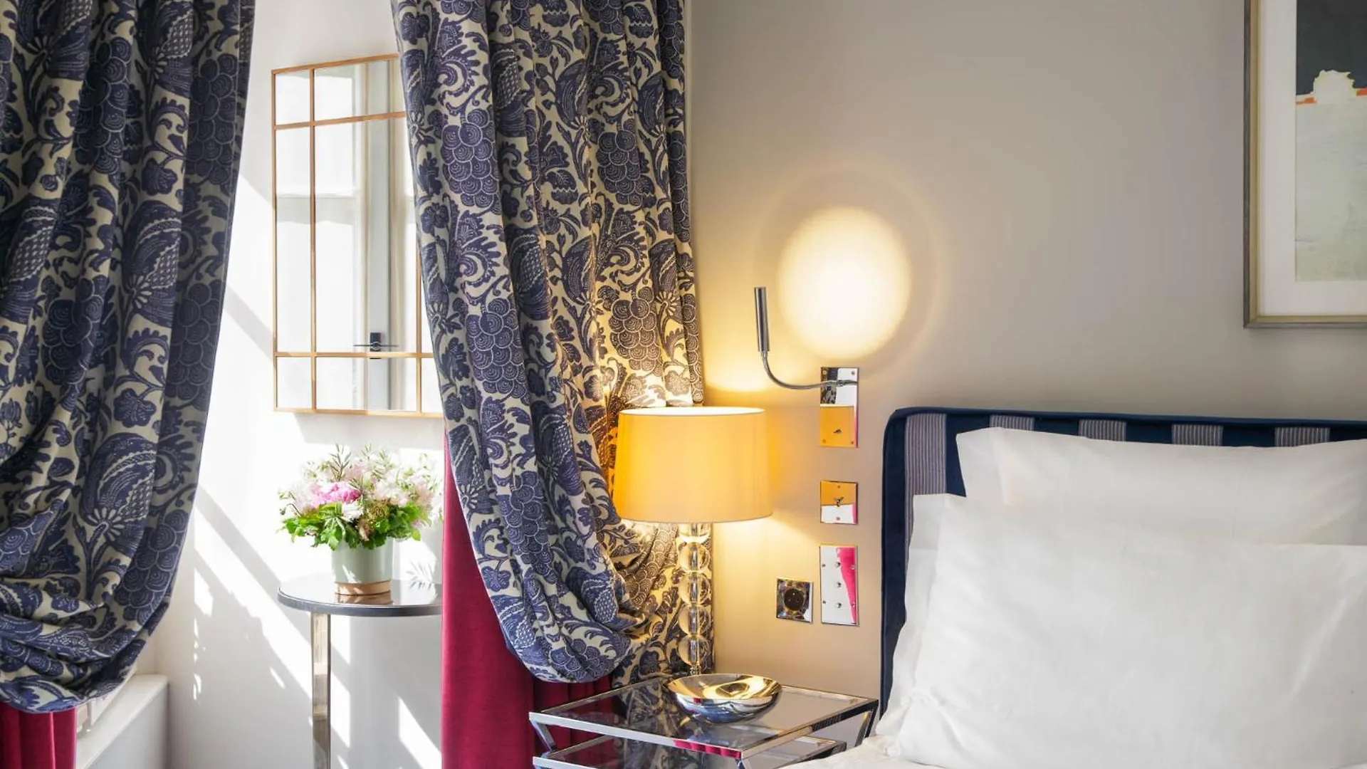 Le Burgundy Paris Hotel 5*,  France