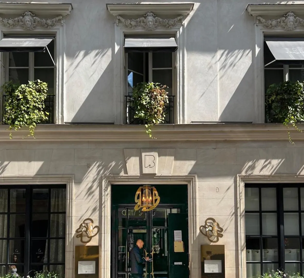 Le Burgundy Paris Hotel
